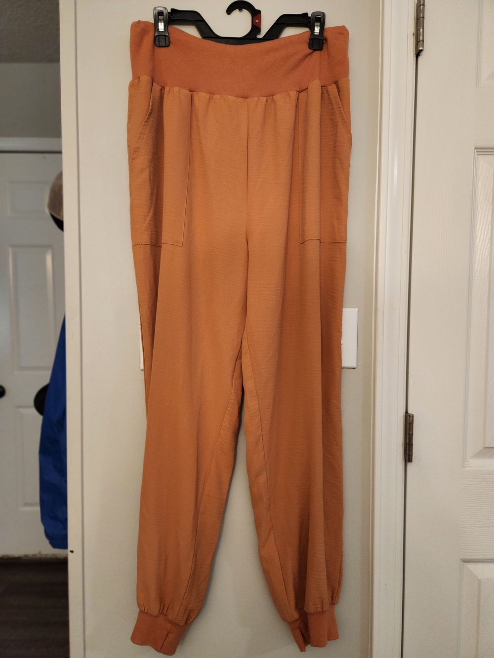 Zenana Outfitters High-Waist Jogger Pants in Rust Orange